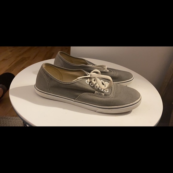 Women’s Vans - Picture 1 of 3